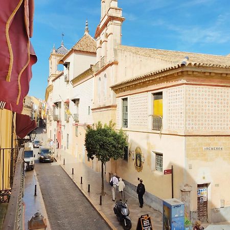 Homeyseville- Bright Apartment At Santa Cruz 6 Pax, Parking Optional Sevilha Exterior foto